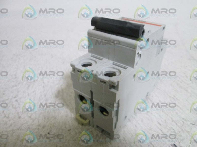 MERLIN GERIN 24447 CIRCUIT BREAKER 6A *USED*