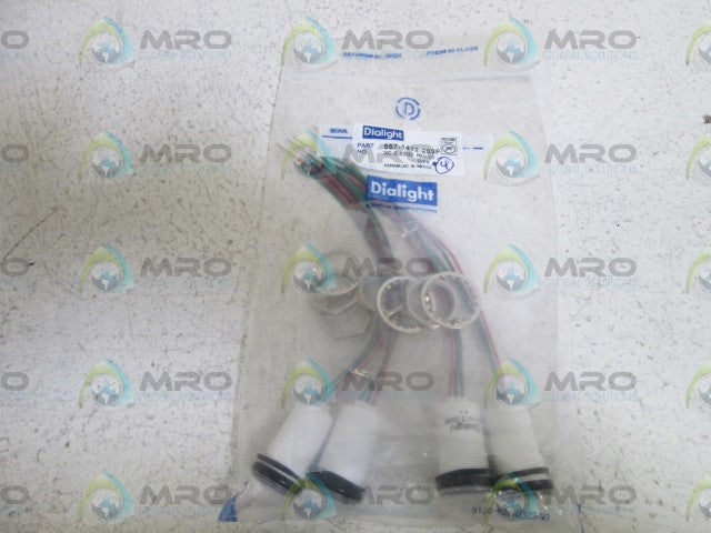 LOT OF 4 DIALIGHT PANEL MOUNT INDICATOR 557-1412-203F *NEW IN BAG*