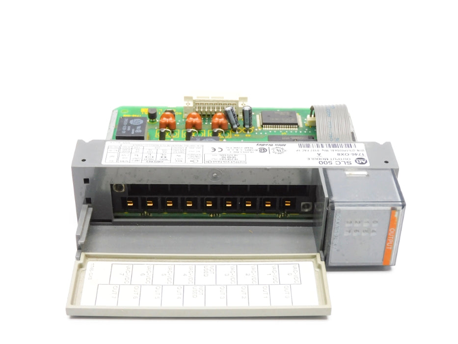 ALLEN BRADLEY 1746-OX8 SER. A (NO TERMINAL) UNMP