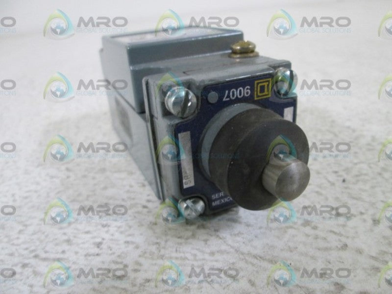 SQUARE D 9007-C54E LIMIT SWITCH *USED*