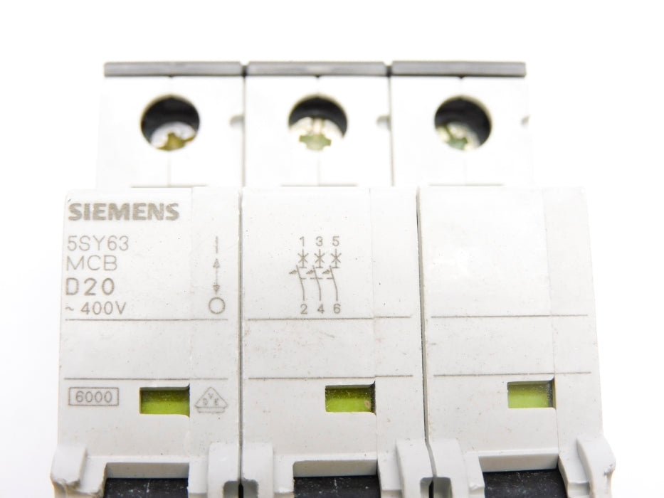 SIEMENS 5SY6320-8 20A 400V (AS PICTURED) UNMP