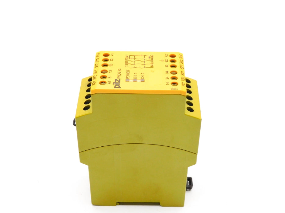 PILZPNOZ-X3-230VAC-24VDC-3N/O-1N/C-1SO 774318 230VAC 24VDC NSNP