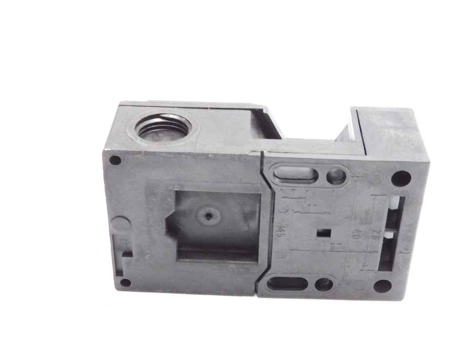 SCHMERSAL AZ16ZVK-M16 (NO KEY) UNMP