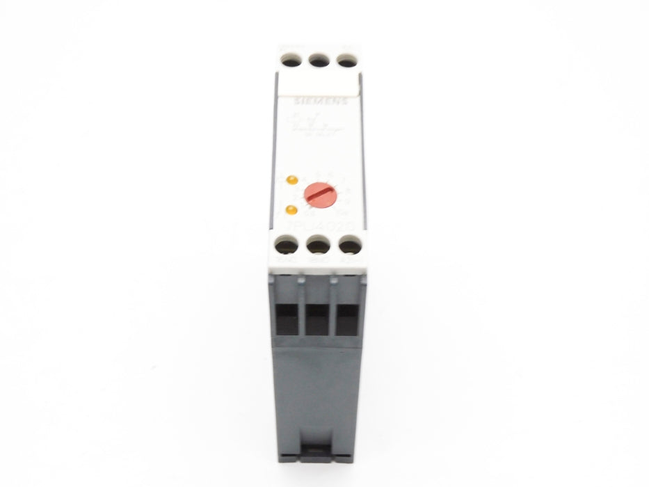SIEMENS 7PU4020-1AB30 24V 0.5-10S UNMP