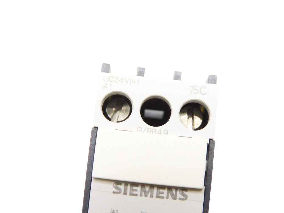 SIEMENS 7PU4020-1AB30 24V 0.5-10S UNMP