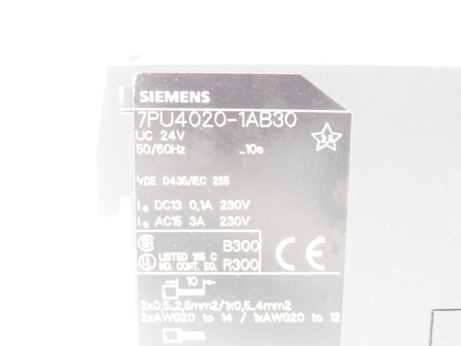 SIEMENS 7PU4020-1AB30 24V 0.5-10S UNMP