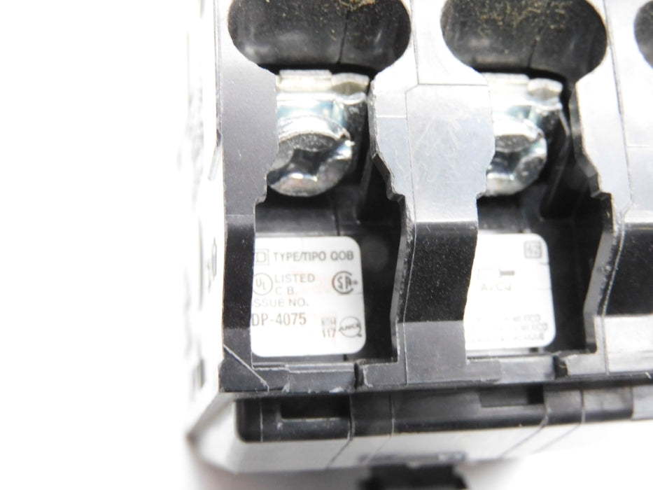 SQUARE D QOB315 15A 240V (PKG OF 3) NSMP