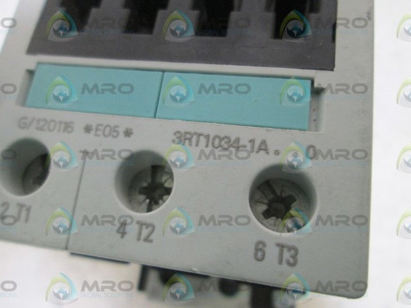 SIEMENS 208V CONTACTOR 3RT1034-1AM20 *USED*
