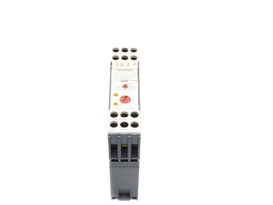 SIEMENS 7PU4220-2BN20 24V 100H UNMP