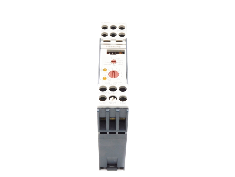 SIEMENS 7PU4220-2BN20 24V 100H (AS PICTURED) UNMP
