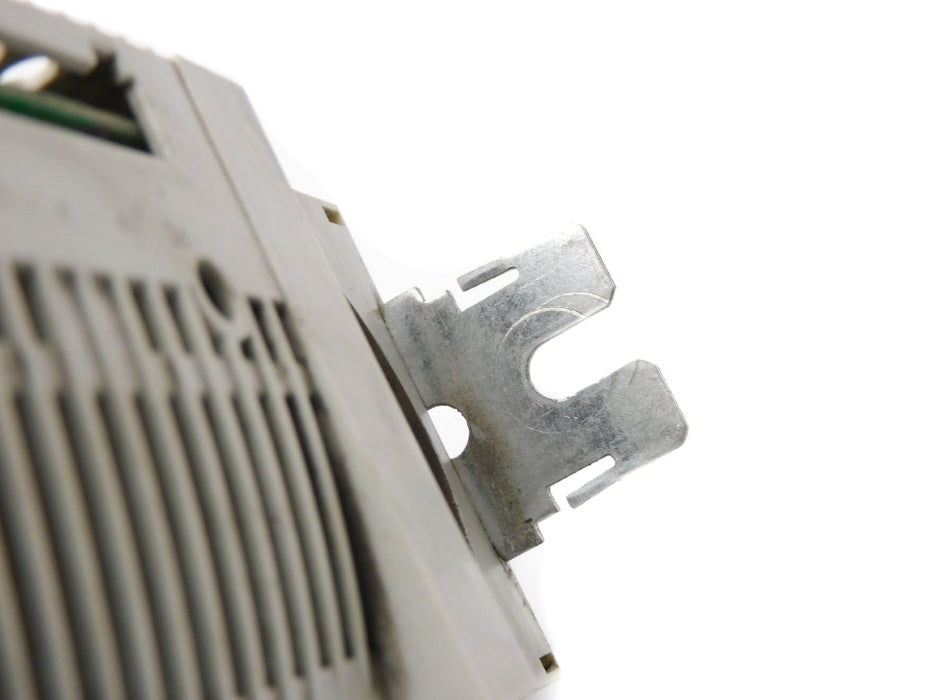 LENZE E82EV152K2C 00469327 UNMP