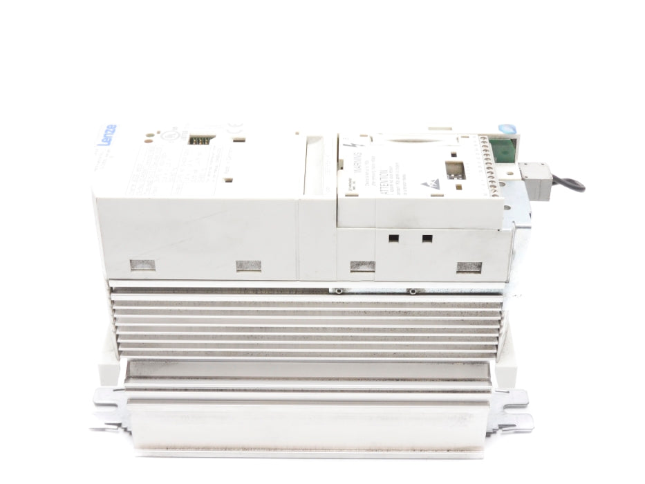 LENZE E82EV551_4C 00490557 UNMP