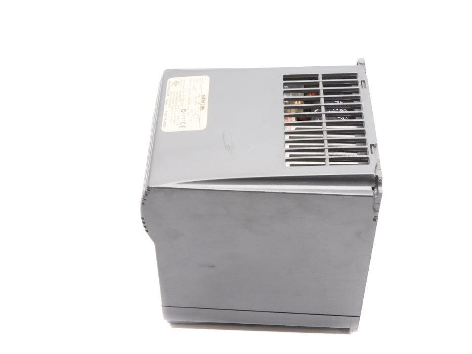 SIEMENS 6SE3215-2BB40 208/240V (AS PICTURED) UNMP