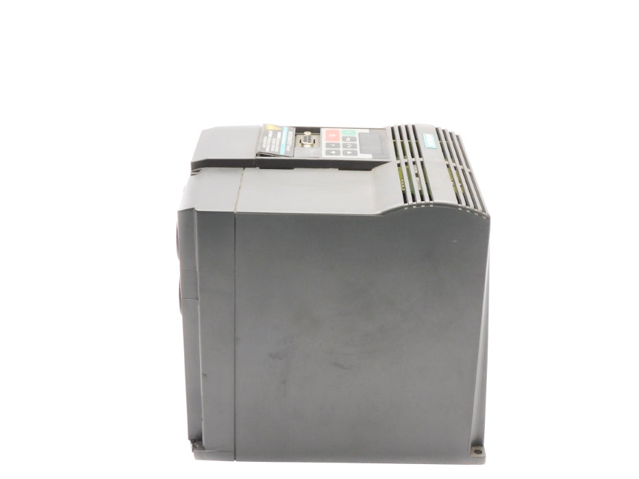 SIEMENS 6SE3215-2BB40 230V (AS PICTURED) UNMP