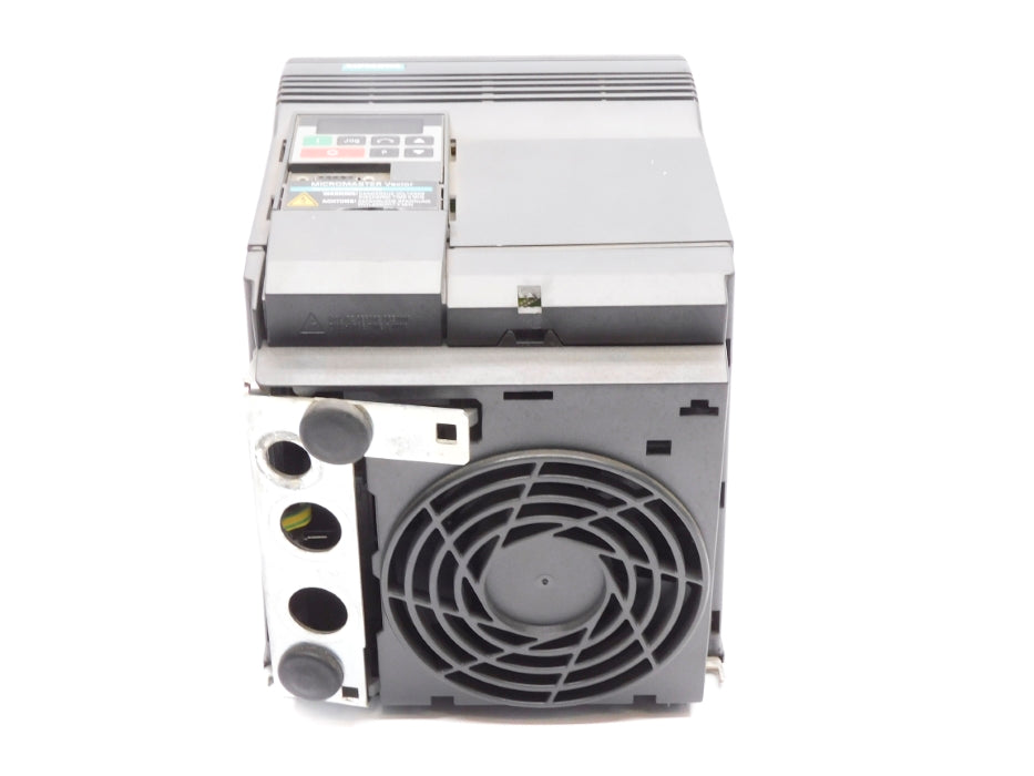 SIEMENS 6SE3221-0DC40 (AS PICTURED) UNMP