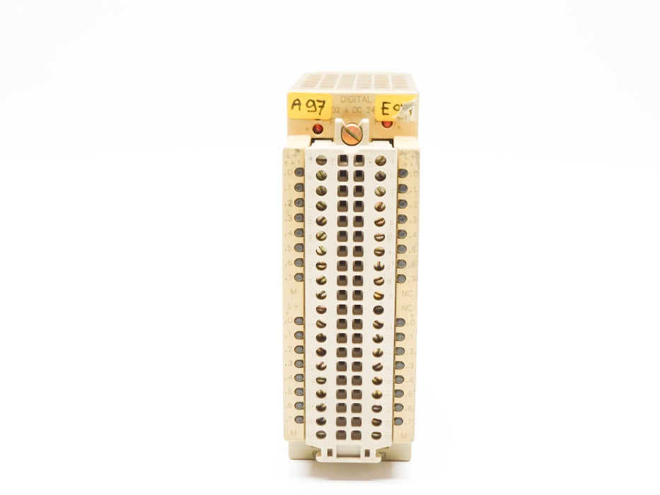 SIEMENS 6ES5482-8MA13 (AS PICTURED) UNMP