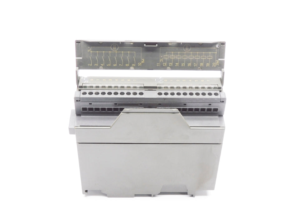 SIEMENS 6ES7323-1BH01-0AA0 UNMP