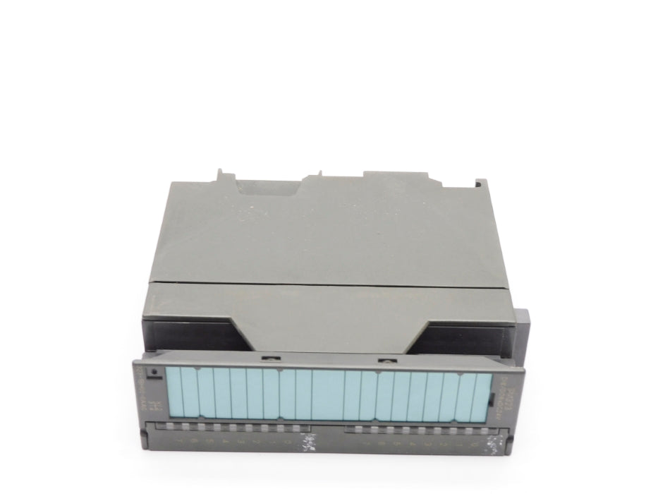 SIEMENS 6ES7323-1BH00-0AA0 UNMP