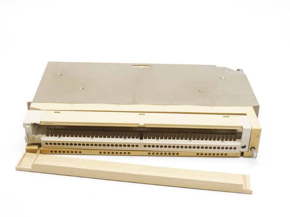 SIEMENS 6ES5482-7LA11 (AS PICTURED) UNMP