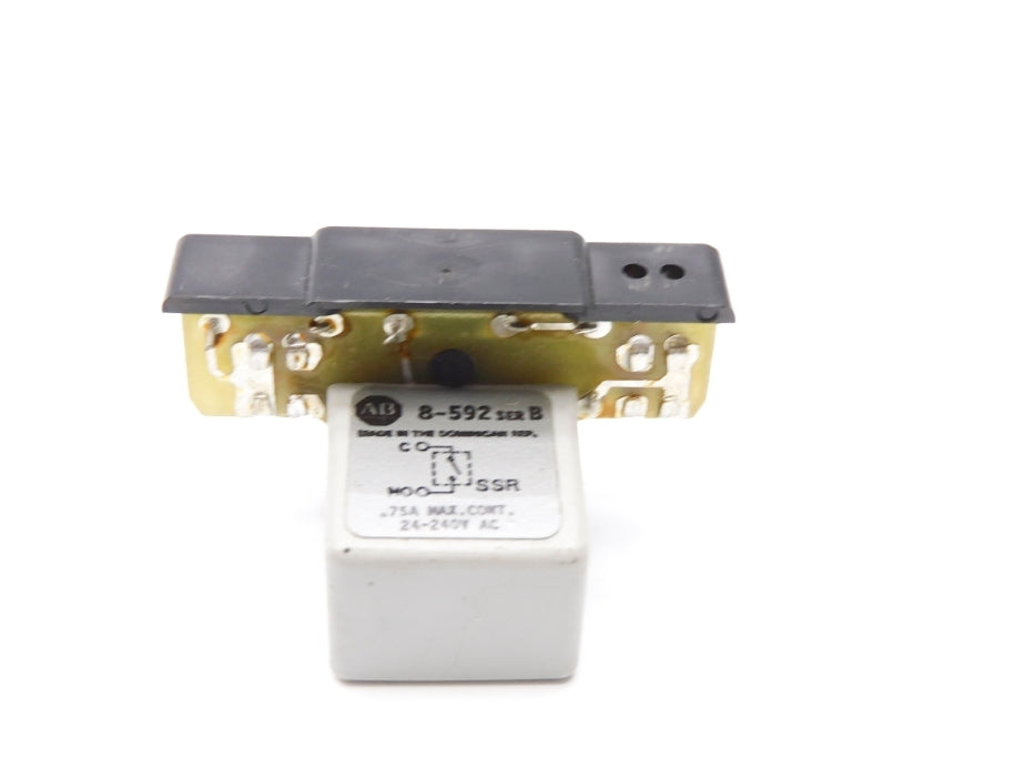 ALLEN BRADLEY 8-592 SER. B UNMP