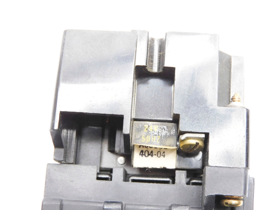 SQUARE D 8910LO3 SER. D 24V UNMP
