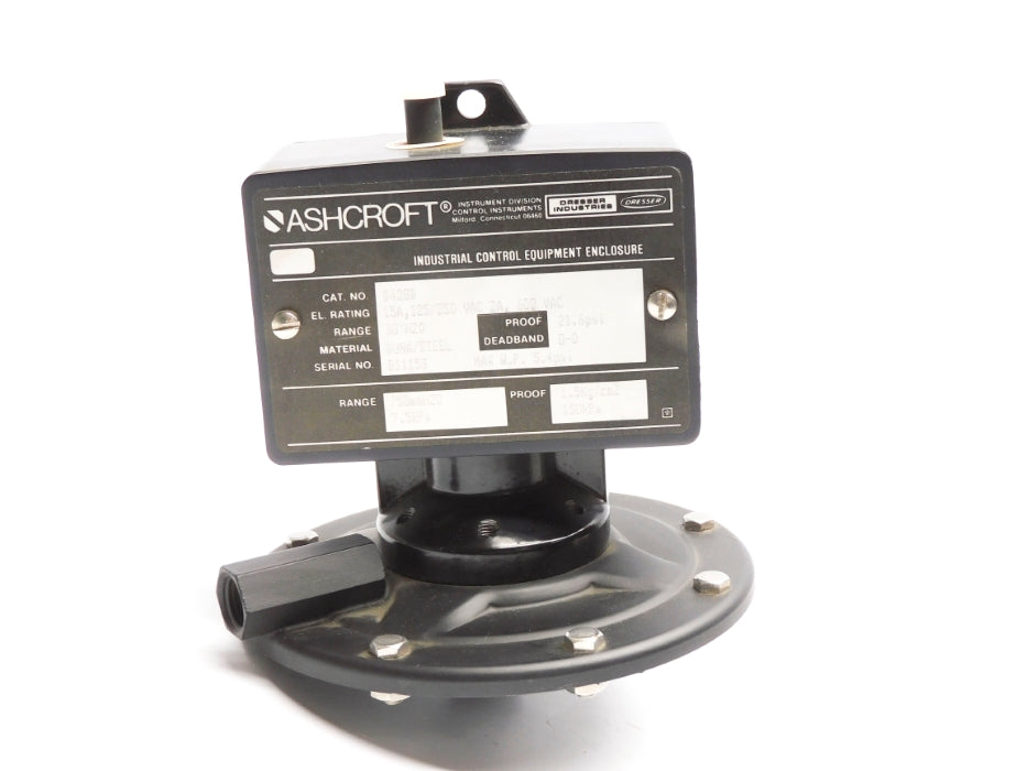 ASHCROFT D428B 30"H2O NSNP