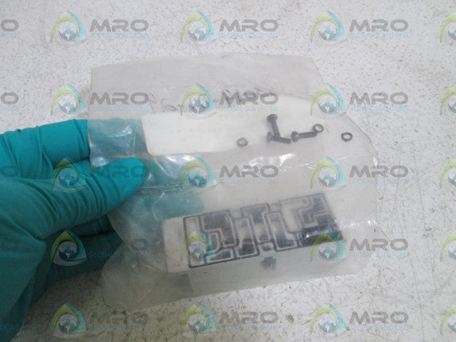 NUMATICS VALVE 239-687 *NEW IN BAG*