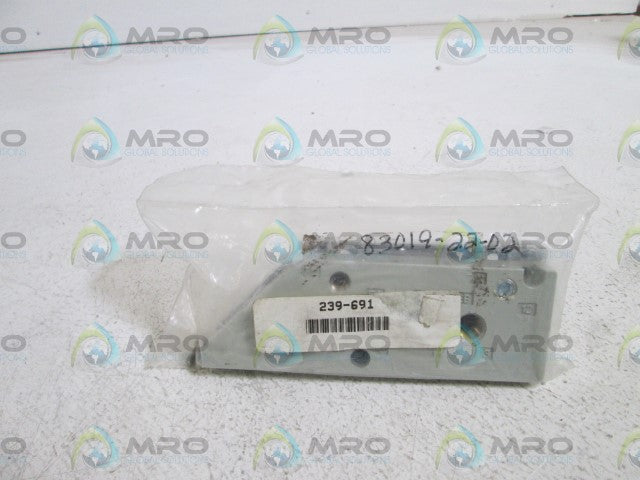 NUMATICS END PLATE KIT 239-691 *NEW IN BAG*