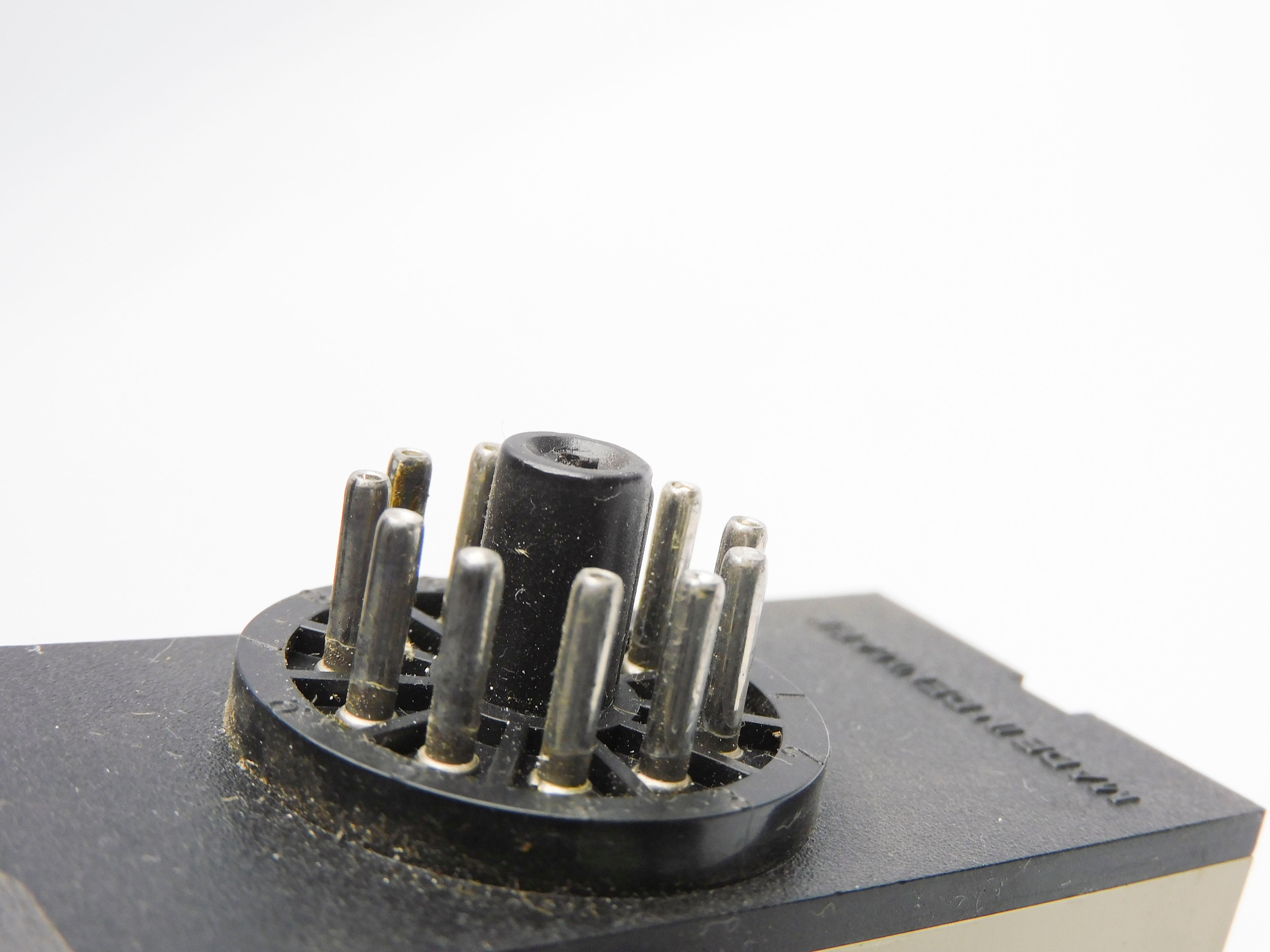 CARLO GAVAZZI SC289115 115V 0.1-9.9SEC UNMP