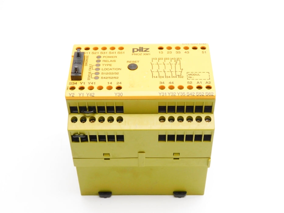 PILZ PNOZXM124VDC4N/O1N/C2SO 774600 24VDC NSMP