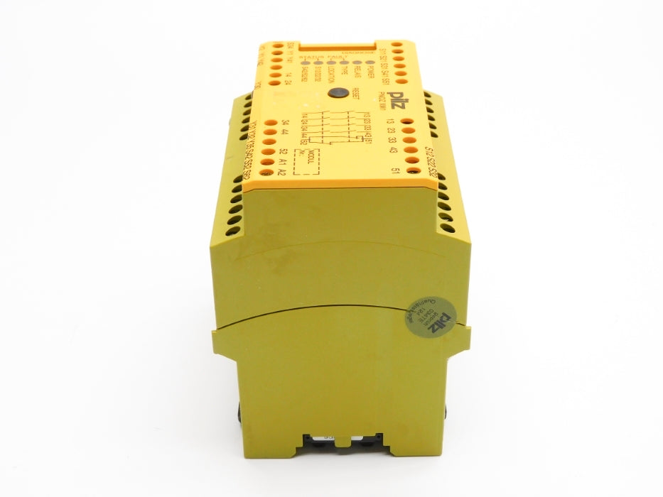PILZ PNOZXM124VDC4N/O1N/C2SO 774600 24VDC NSMP