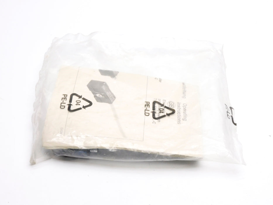 FESTO SMTO-1-PS-S-LED-24C 151685 10-30VDC NSMP