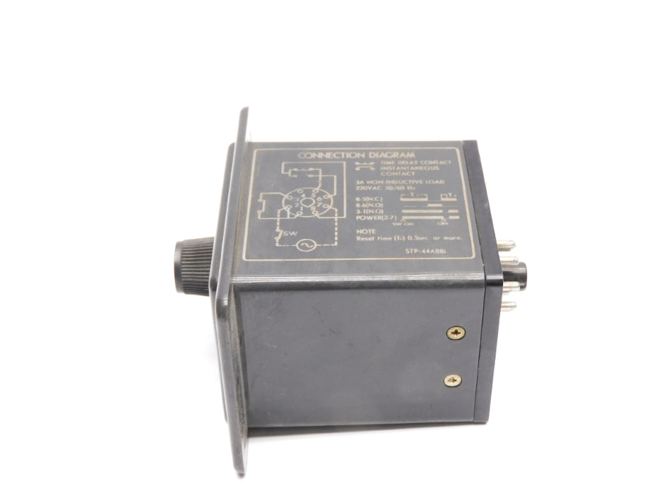 OMRON STP-Y 100VAC 0-6SEC. UNMP