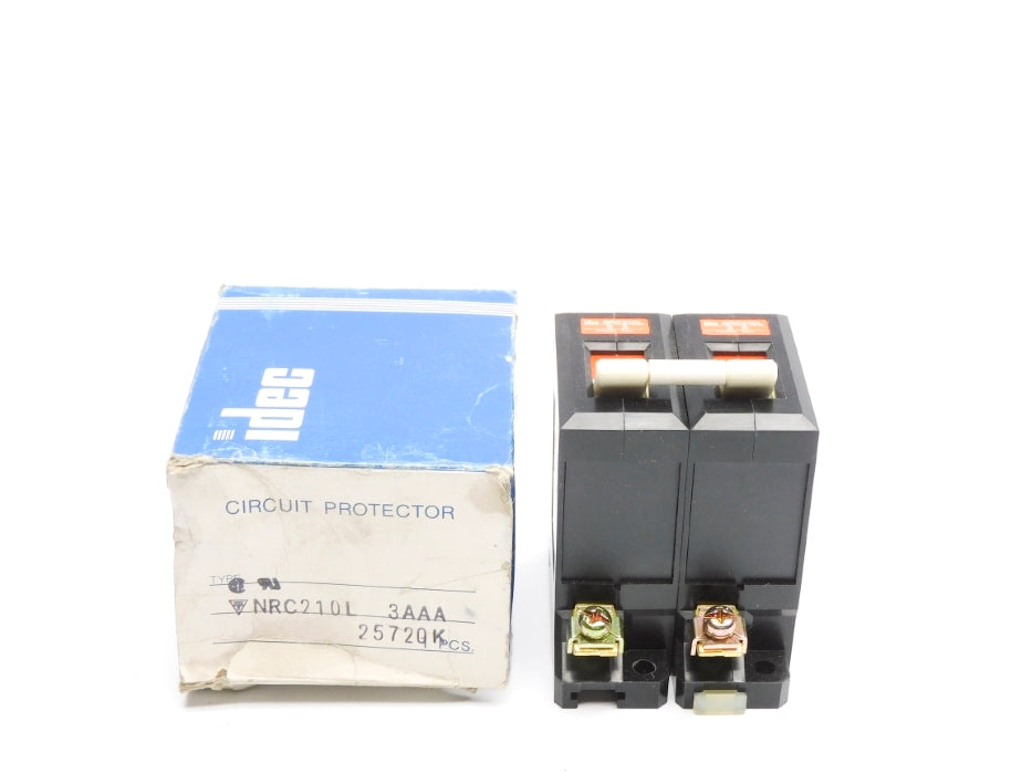 IDEC NRC210L3AAA 3A 250V NSMP