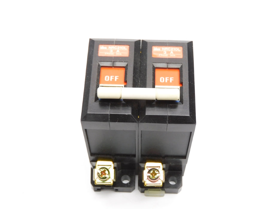IDEC NRC210L3AAA 3A 250V NSMP