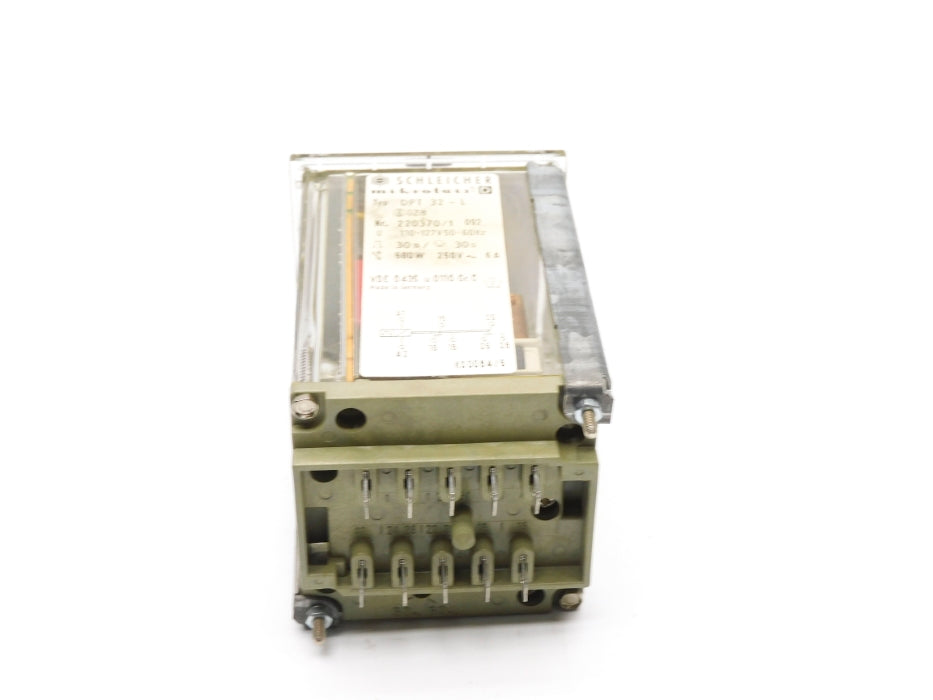 SCHLEICHER DPT32-L 220370/1 110-127V 30SEC/30SEC NSMP