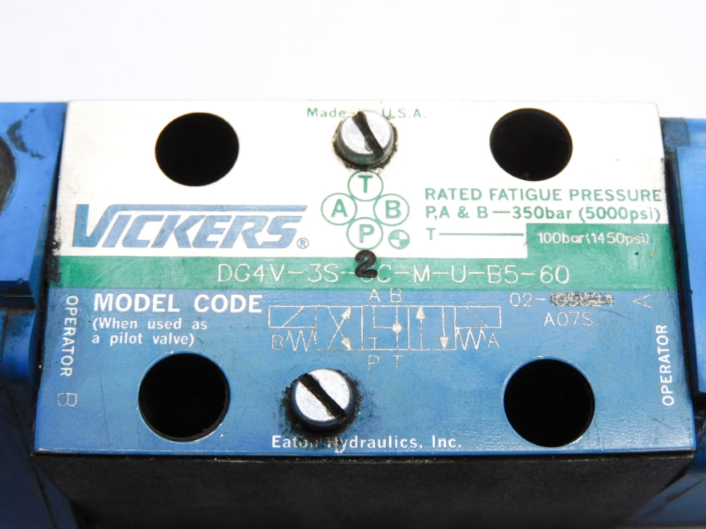 VICKERS DG4V-3S-2C-M-U-B5-60 110V/50 120V/60 1450PSI (AS PICTURED) UNMP