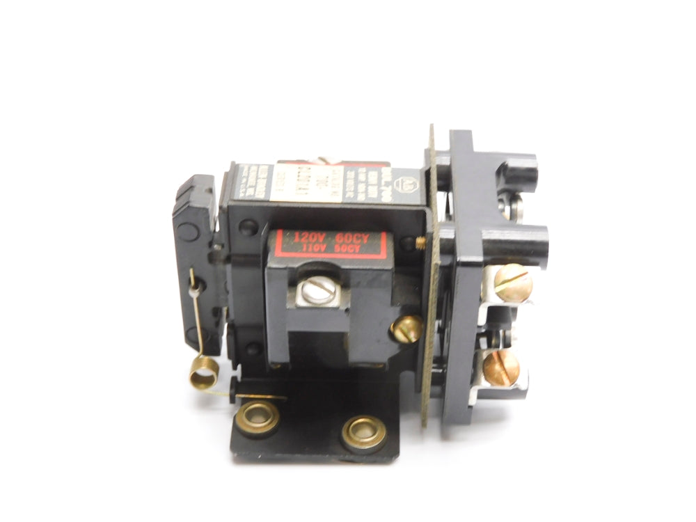 ALLEN BRADLEY 700-CL201A1 SER. B 120/110V UNMP