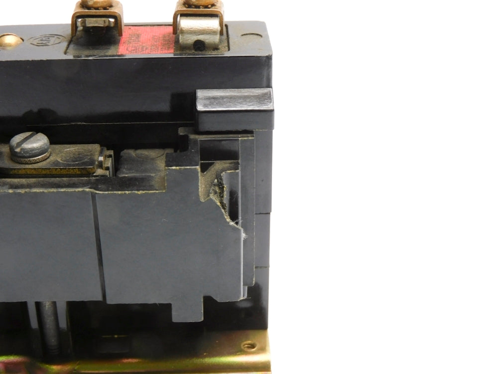 ALLEN BRADLEY 700-BR400A1 SER. A 110/120V UNMP