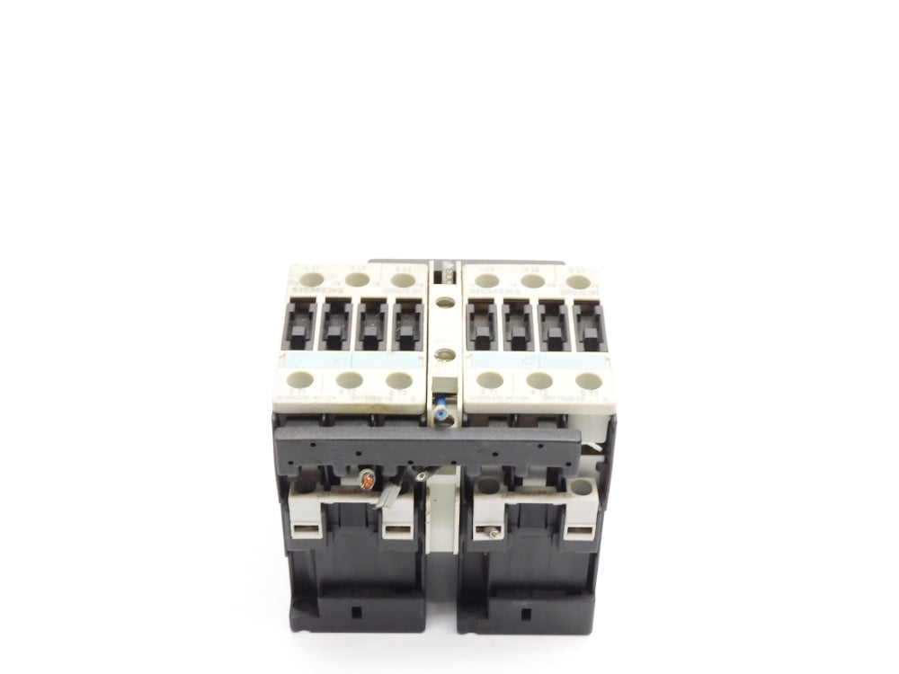 SIEMENS 3RA1325-8XB30-1BB4 690V UNMP