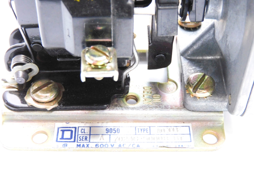 SQUARE D 9050AO11E SER. A 110/120V UNMP