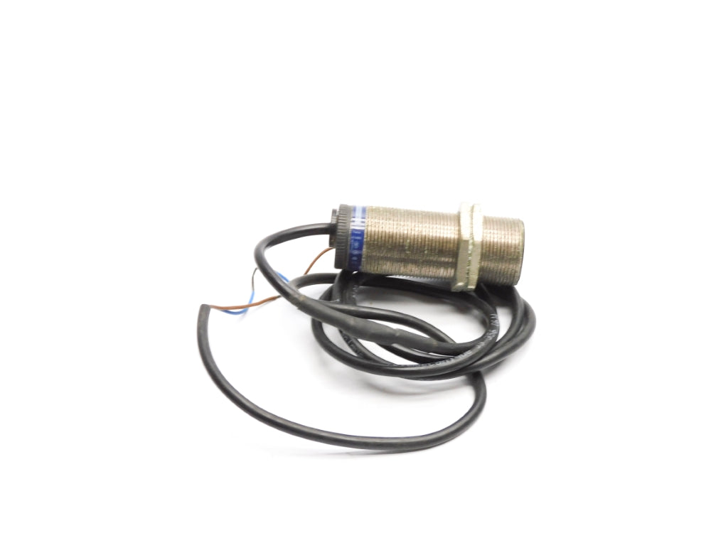 TELEMECANIQUE XSA-V11801 24-240V UNMP