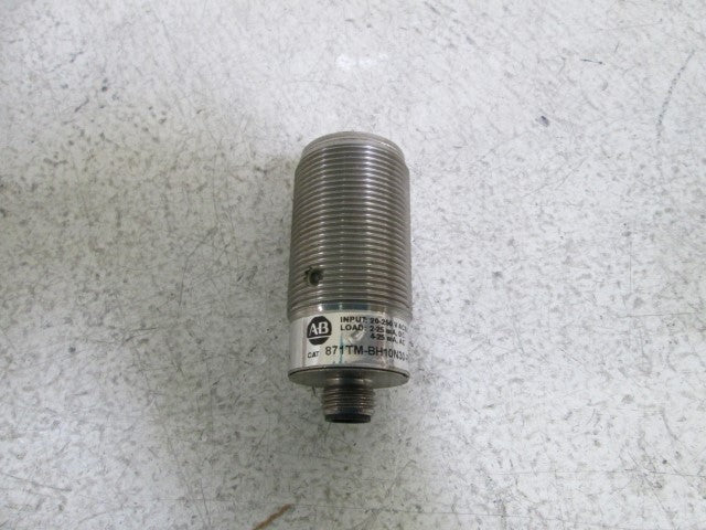 ALLEN BRADLEY PROXIMITY SWITCH 871TM-BH10N30-R3 SER. A *USED*