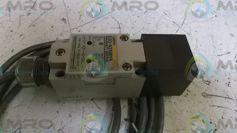 OMRON E2Q-N25MY4 PROXIMITY SWITCH  UNMP