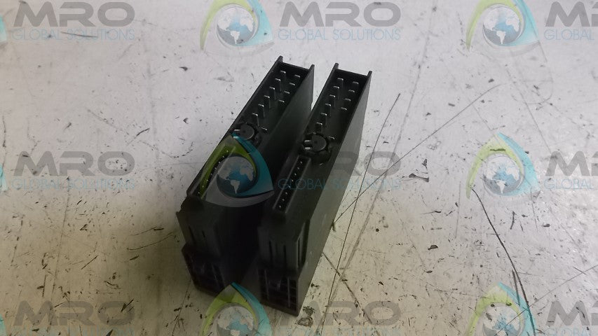 LOT OF 2 SIEMENS 6ES7131-4BB01-0AA0 DIGITAL INPUT MODULE *NEW IN BOX*