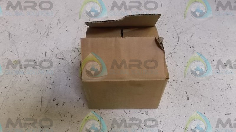LOT OF 50 BURNDY YGHC29C26 GROUNDING CONNECTOR *NEW IN BOX*
