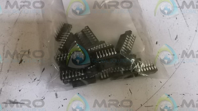LOT OF 33 DM7408N INTERGRATED CIRCUIT *NEW NO BOX*