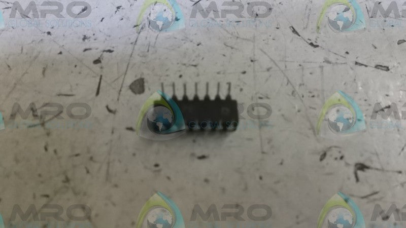LOT OF 10 DS7820J INTERGRATED CIRCUIT *NEW NO BOX*