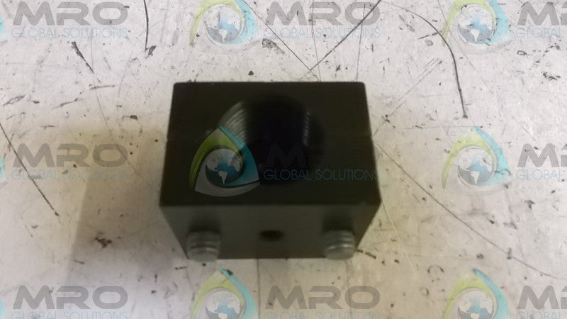 EMERSON 18A1672X012 VALVE STEM CONNECTOR * NEW IN BOX *