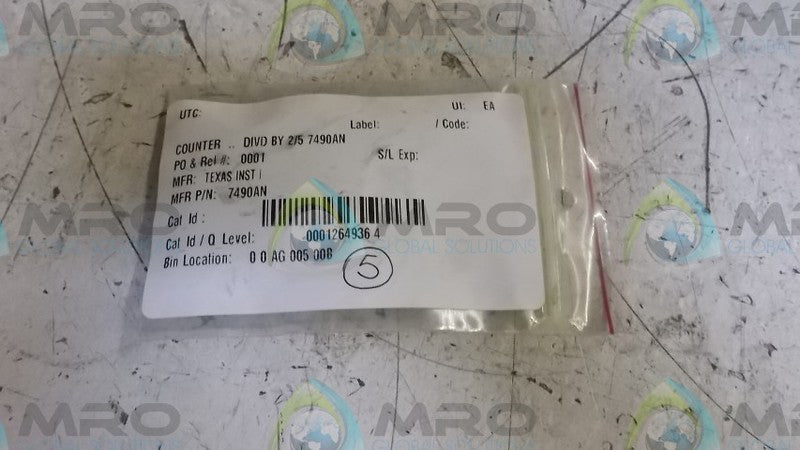 LOT OF 5 TEXAS INSTURMENTS 7490AN INTERGRATED CIRCUIT *USED*